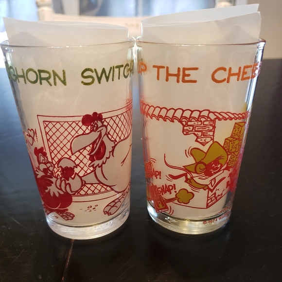 Warner Bros. Dining 2 Vtg Cartoon Jelly Glasses Poshmark